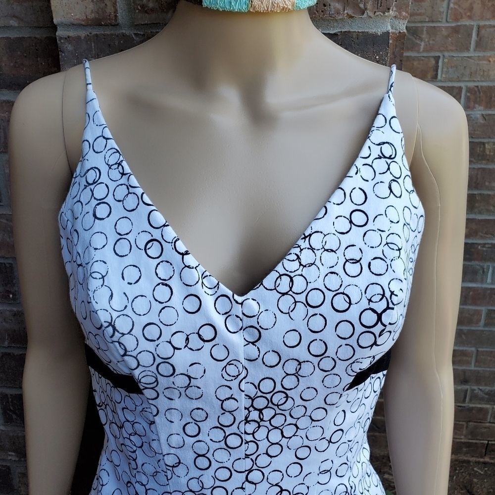 Vintage Carmen Marc Valvo little dress